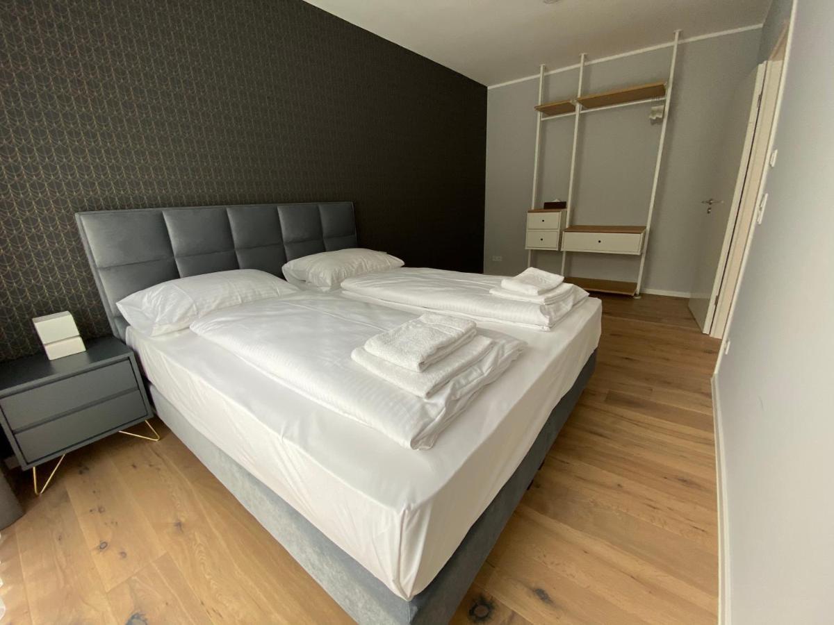 Apartment Sleep *